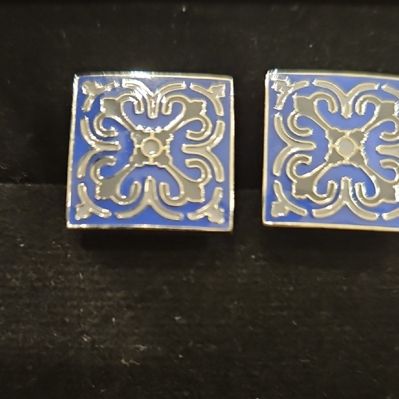Paisley Blue and Silver Square Cufflinks - Picture 3 of 5